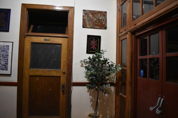 Cryptids, Entities, EVP, Folklore, Ghosts, Haunted, Haunted locations, hunting, Mediums Ghost, Mysteries Supernatural Investigations Paranormal, Occult, Poltergeist, Psychic, s Urban legends, Séance, Spirits, Unexplained