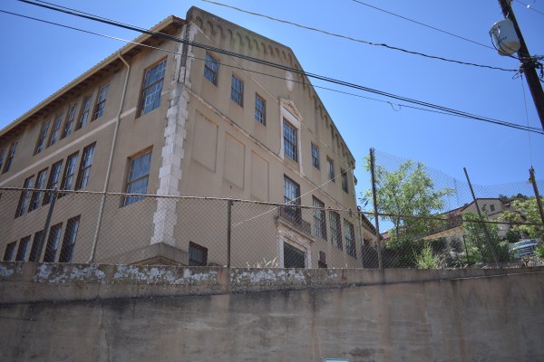 Cryptids, Entities, EVP, Folklore, Ghosts, Haunted, Haunted locations, hunting, Mediums Ghost, Mysteries Supernatural Investigations Paranormal, Occult, Poltergeist, Psychic, s Urban legends, Séance, Spirits, Unexplained