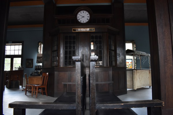 Cryptids, Entities, EVP, Folklore, Ghosts, Haunted, Haunted locations, hunting, Mediums Ghost, Mysteries Supernatural Investigations Paranormal, Occult, Poltergeist, Psychic, s Urban legends, Séance, Spirits, Unexplained