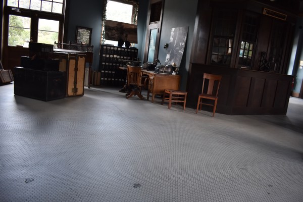 Cryptids, Entities, EVP, Folklore, Ghosts, Haunted, Haunted locations, hunting, Mediums Ghost, Mysteries Supernatural Investigations Paranormal, Occult, Poltergeist, Psychic, s Urban legends, Séance, Spirits, Unexplained