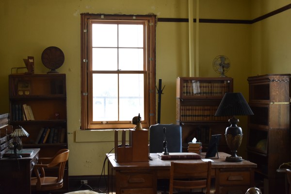 Cryptids, Entities, EVP, Folklore, Ghosts, Haunted, Haunted locations, hunting, Mediums Ghost, Mysteries Supernatural Investigations Paranormal, Occult, Poltergeist, Psychic, s Urban legends, Séance, Spirits, Unexplained