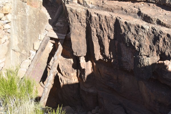 Cryptids, Entities, EVP, Folklore, Ghosts, Haunted, Haunted locations, hunting, Mediums Ghost, Mysteries Supernatural Investigations Paranormal, Occult, Poltergeist, Psychic, s Urban legends, Séance, Spirits, Unexplained