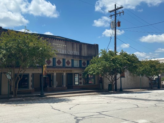 Cryptids, Entities, EVP, Folklore, Ghosts, Haunted, Haunted locations, hunting, Mediums Ghost, Mysteries Supernatural Investigations Paranormal, Occult, Poltergeist, Psychic, s Urban legends, Séance, Spirits, Unexplained
