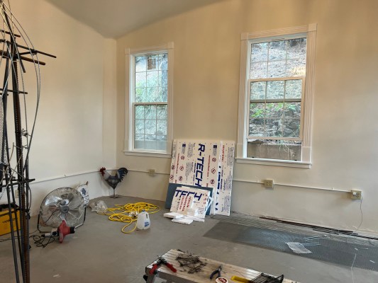 Cryptids, Entities, EVP, Folklore, Ghosts, Haunted, Haunted locations, hunting, Mediums Ghost, Mysteries Supernatural Investigations Paranormal, Occult, Poltergeist, Psychic, s Urban legends, Séance, Spirits, Unexplained