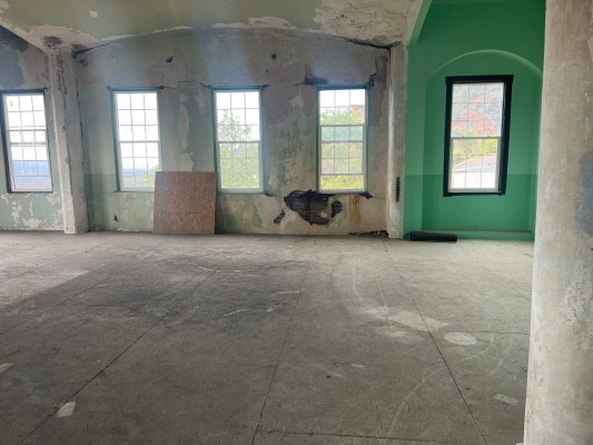 Cryptids, Entities, EVP, Folklore, Ghosts, Haunted, Haunted locations, hunting, Mediums Ghost, Mysteries Supernatural Investigations Paranormal, Occult, Poltergeist, Psychic, s Urban legends, Séance, Spirits, Unexplained