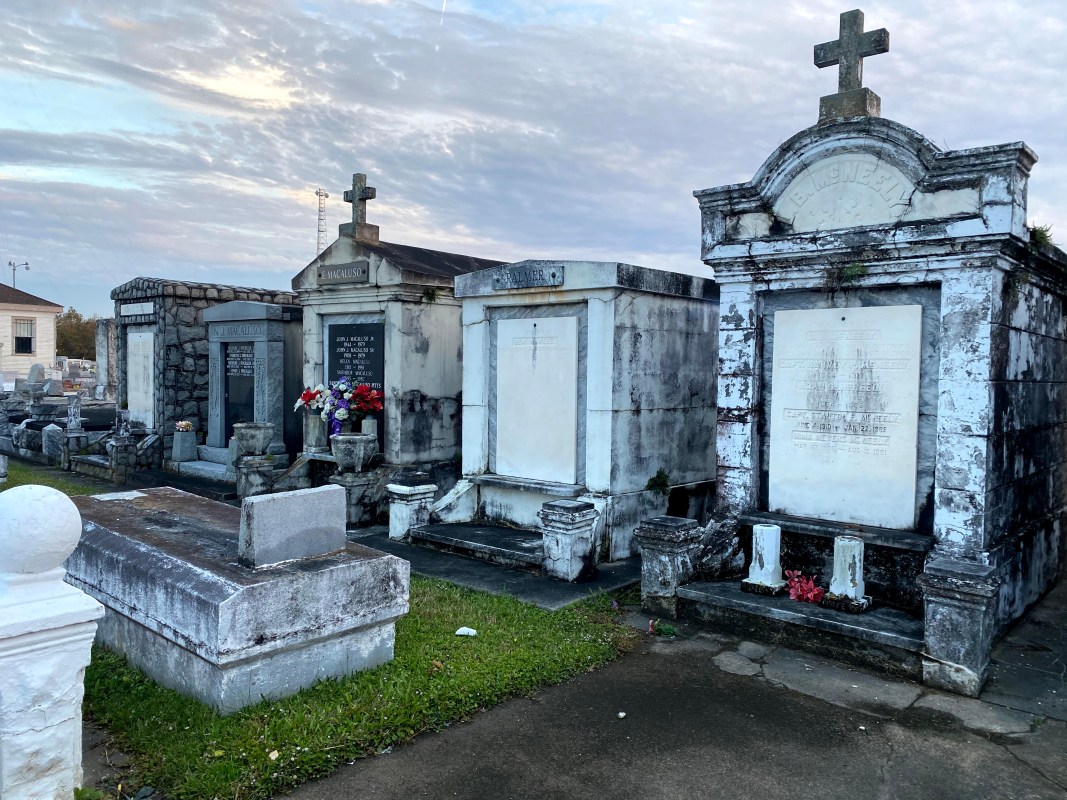 Cryptids, Entities, EVP, Folklore, Ghosts, Haunted, Haunted locations, hunting, Mediums Ghost, Mysteries Supernatural Investigations Paranormal, Occult, Poltergeist, Psychic, s Urban legends, Séance, Spirits, Unexplained