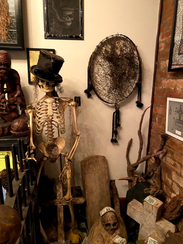 Cryptids, Entities, EVP, Folklore, Ghosts, Haunted, Haunted locations, hunting, Mediums Ghost, Mysteries Supernatural Investigations Paranormal, Occult, Poltergeist, Psychic, s Urban legends, Séance, Spirits, Unexplained
