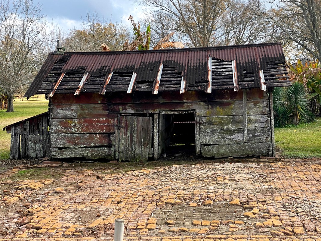 Cryptids, Entities, EVP, Folklore, Ghosts, Haunted, Haunted locations, hunting, Mediums Ghost, Mysteries Supernatural Investigations Paranormal, Occult, Poltergeist, Psychic, s Urban legends, Séance, Spirits, Unexplained