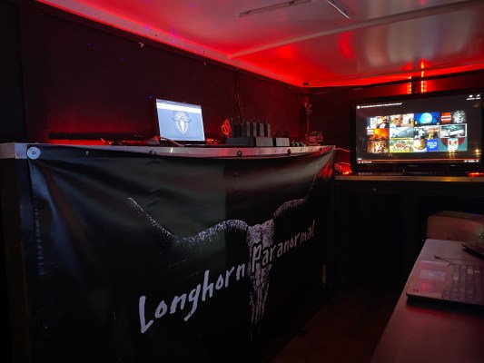 Cryptids, Entities, EVP, Folklore, Ghosts, Haunted, Haunted locations, hunting, Mediums Ghost, Mysteries Supernatural Investigations Paranormal, Occult, Poltergeist, Psychic, s Urban legends, Séance, Spirits, Unexplained