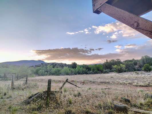 Cryptids, Entities, EVP, Folklore, Ghosts, Haunted, Haunted locations, hunting, Mediums Ghost, Mysteries Supernatural Investigations Paranormal, Occult, Poltergeist, Psychic, s Urban legends, Séance, Spirits, Unexplained